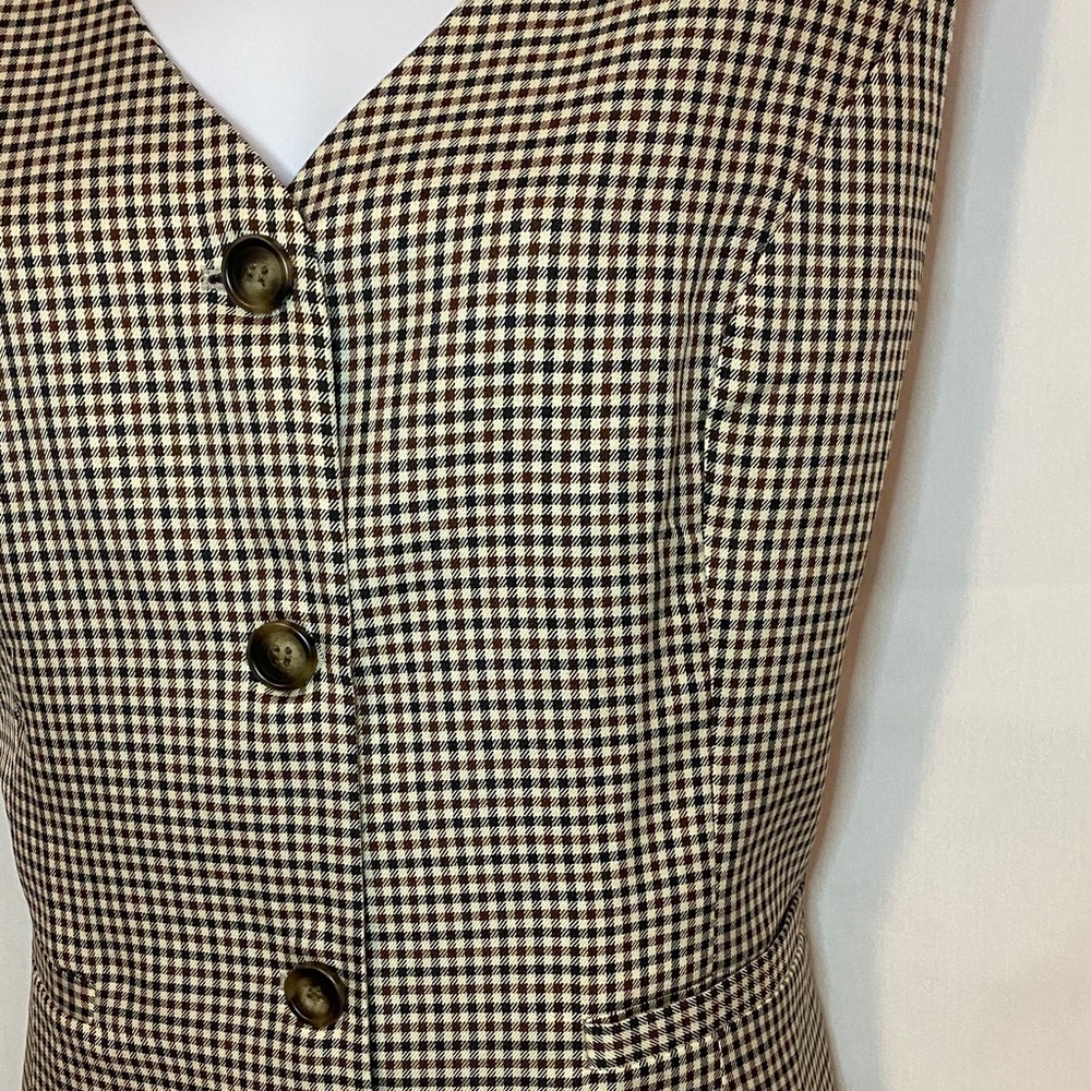 Chic Checkered Button-Up Vest